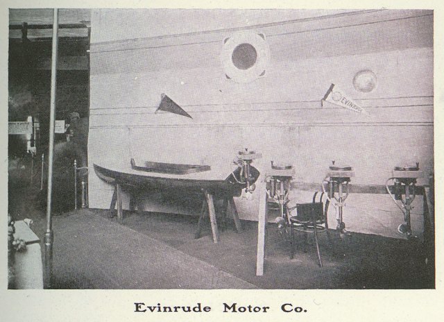Evinrude BoatShowDisplay-1912